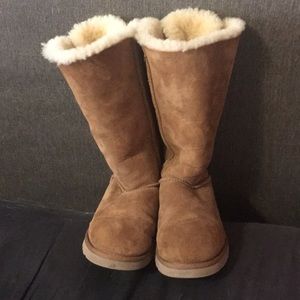 Bailey bow UGGS